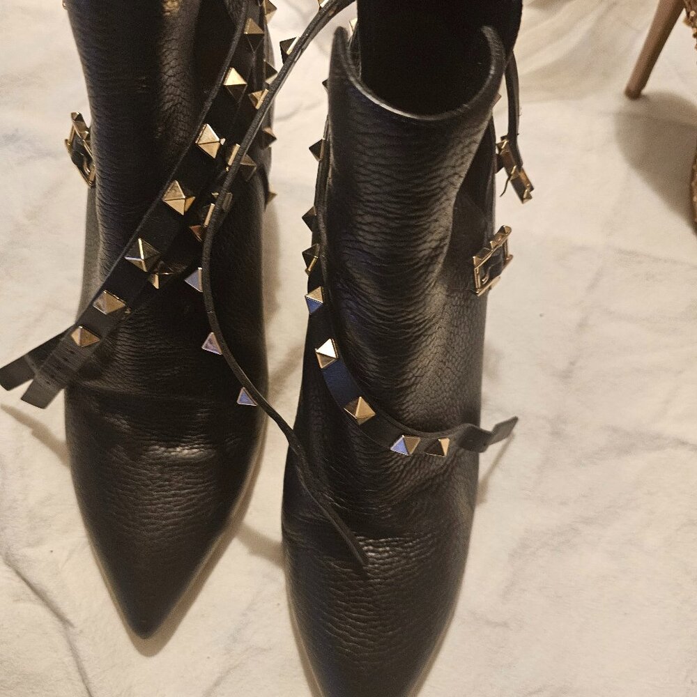 Valentino short booties
